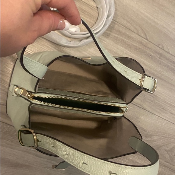 Deco crossbody tote - Picture 15 of 16